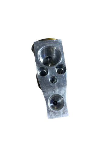 Клапан TRV, кондиционера 92200EE00A NISSAN
