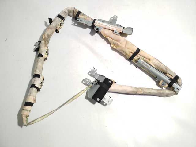 Шторка боковая правая K85P01KA0C NISSAN