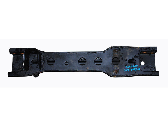 Балка передней подвески MR992130 MITSUBISHI