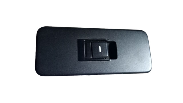 Кнопка подъемника переднего правого стекла YUD501070PVJ LAND ROVER