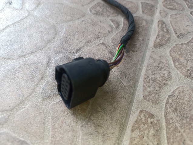 4H0973715 VAG купить в Ужгород