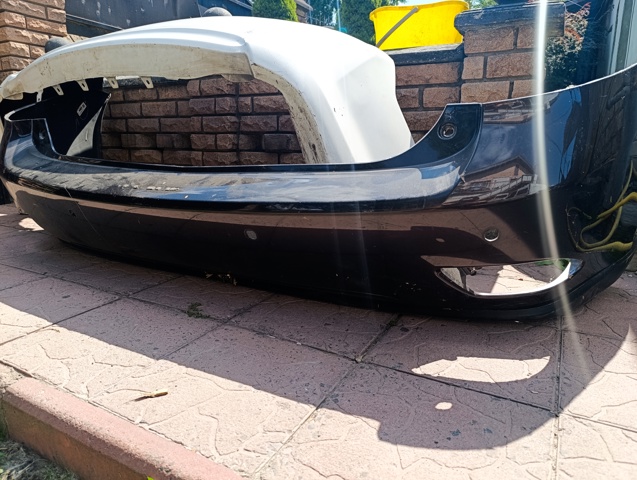 Бампер задний 5215948100 TOYOTA