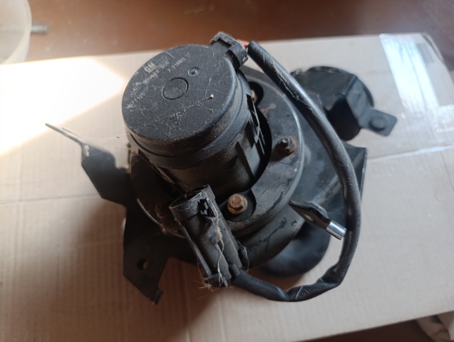 Компрессор 90448806 GM