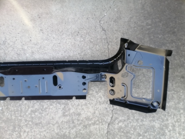 41009629398 BMW Панель багажного отсека задняя купить в Ирпень