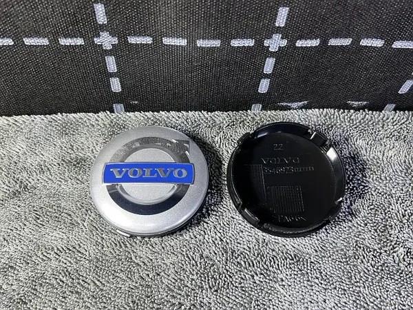VOLVO 31373763 Колпаки в наличии Украина
