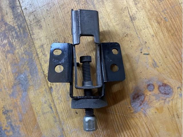 8200497843 RENAULT Крюк крепления запасного колеса купить в Черновцы
