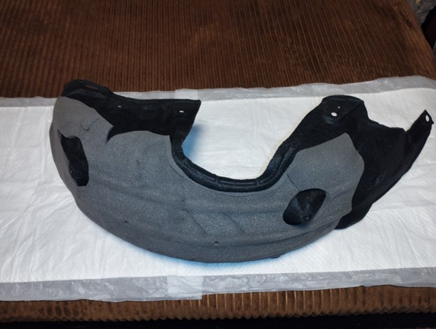 Подкрылок задний правый 65637F4010 TOYOTA
