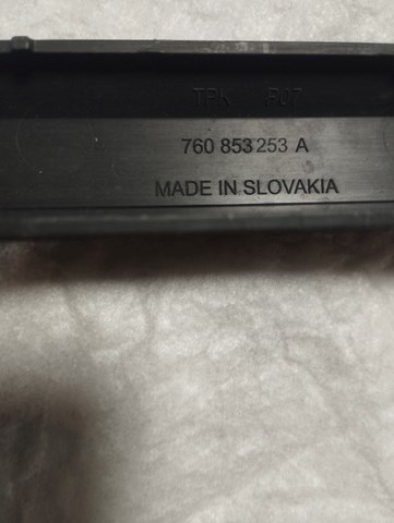 760853253 VAG Молдинг бампера переднего левый купить в Павлоград