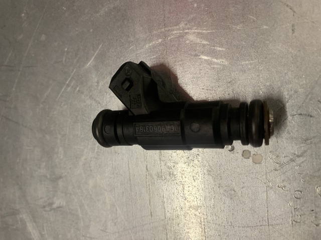 0280156061 BOSCH Топливные форсунки купить в Каменское
