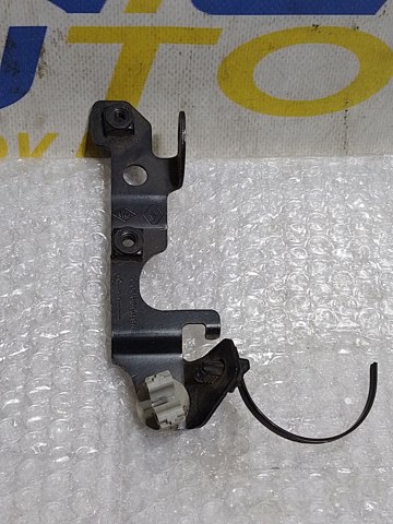100065948R RENAULT купить в Львов