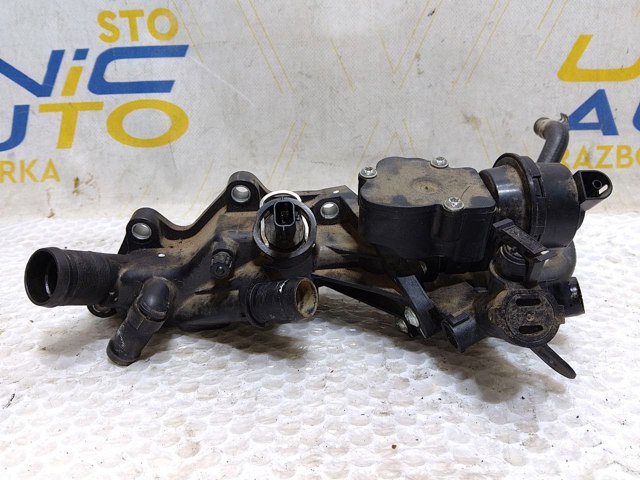 110601560R RENAULT Фланец системы охлаждения (тройник) купить в Одесса