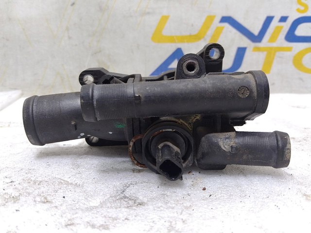 RENAULT 110608920R Корпус термостата в наличии Винница