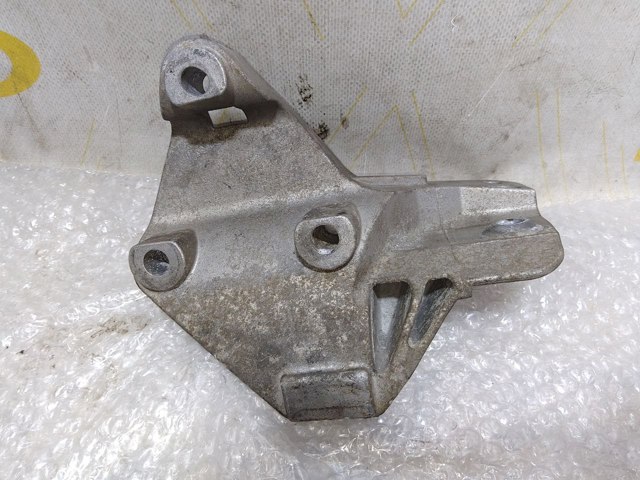 11210JD500 NISSAN Подушка (опора) двигателя передняя купить в Ужгород