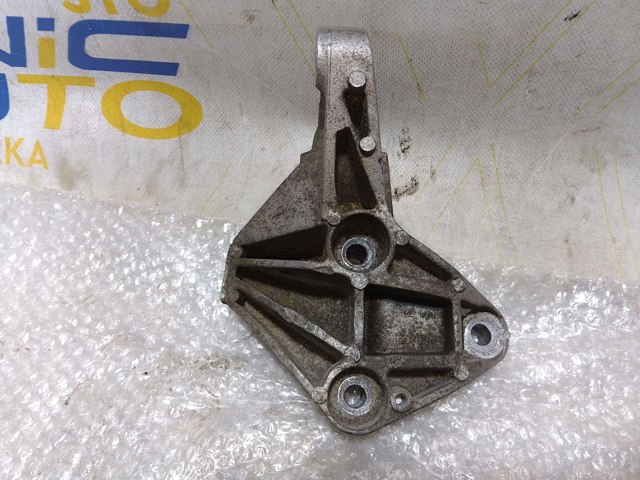 11210JD500 NISSAN Передняя опора двигателя купить в Днепр