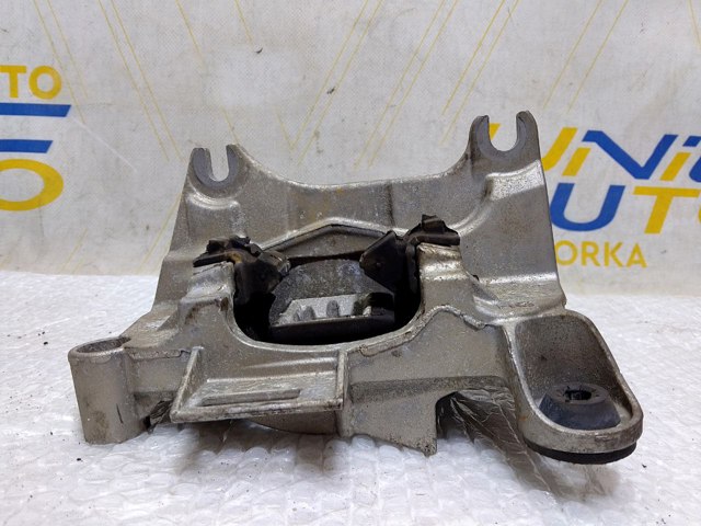 Левая подушка двигателя 112200013R RENAULT