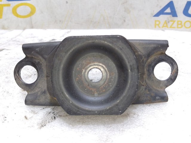 RENAULT 112202558R Подушка (опора) двигателя левая в наличии Украина