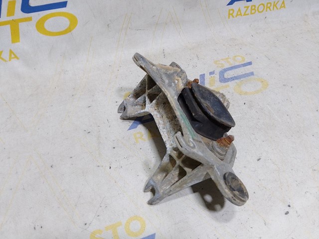 112221641R RENAULT Кронштейн подушки (опоры) двигателя левой купить в Винница