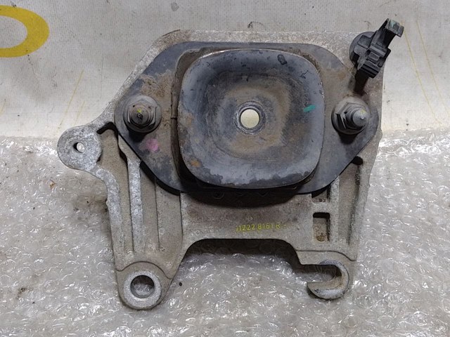 112228161R RENAULT Кронштейн подушки КПП купить в Черкассы