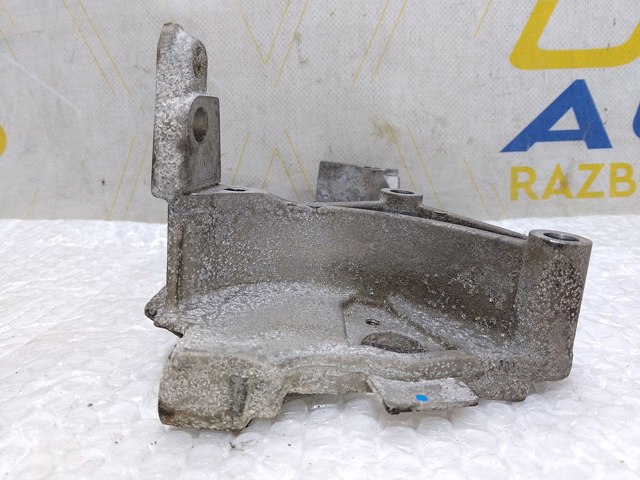 112314312R Кронштейн подушки (опоры) двигателя верхней купить Кривой Рог