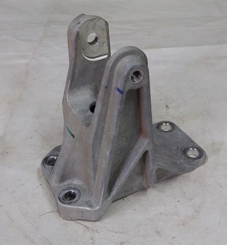 113333NF0A NISSAN Кронштейн подушки (опоры) двигателя задней купить в Хмельницкий