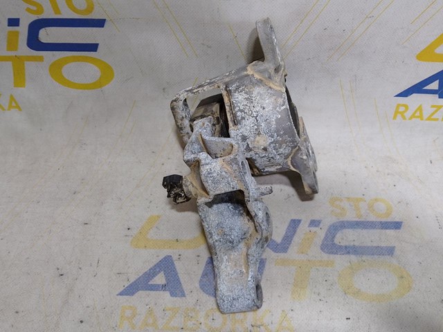 Опора двигателя Renault Megane 4