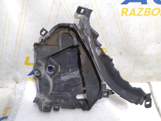 135632713R RENAULT Крышка мотора передняя купить в Ирпень