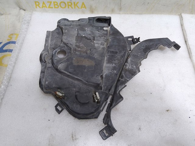 135632713R RENAULT Крышка мотора передняя купить в Львов