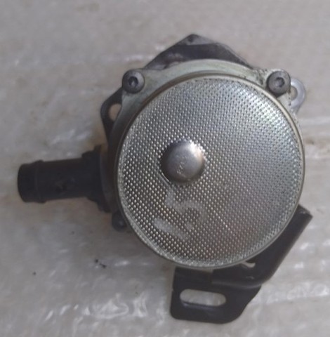 Вакуумный насос 146505272R RENAULT