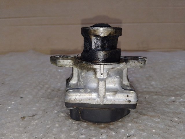 147101478R RENAULT Клапан ЕГР купить в Черкассы