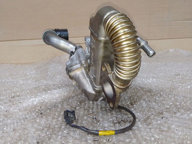 Радиатор системы EGR 147358109R RENAULT