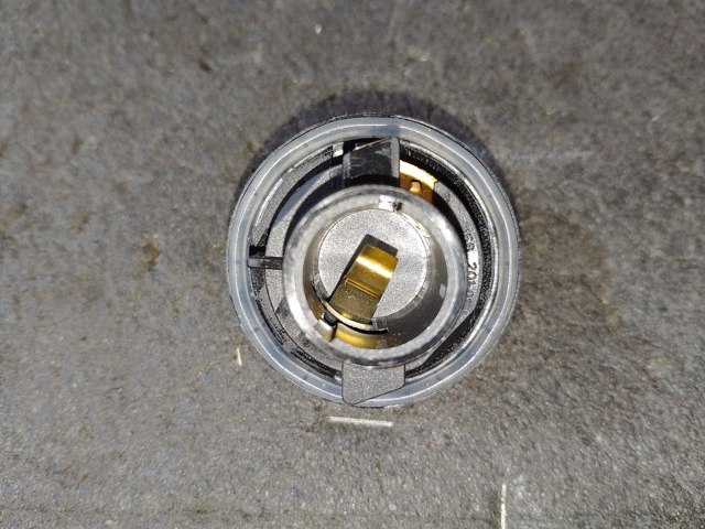 HELLA 15620101 в наличии Каменское