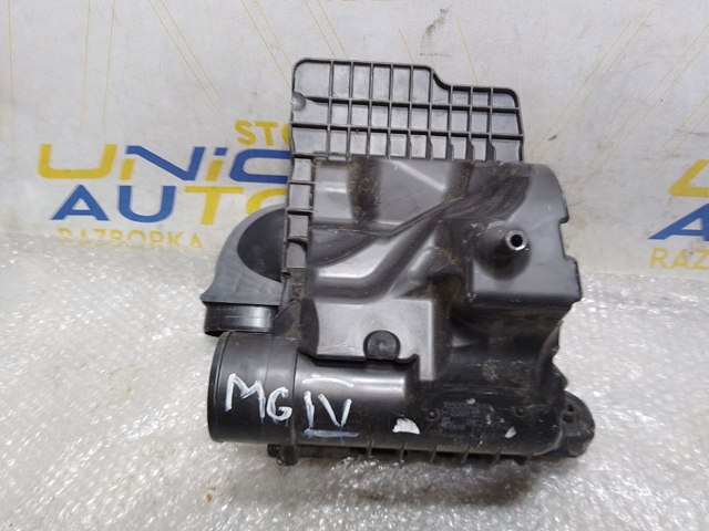  Корпус воздушного фильтра 165006427R RENAULT