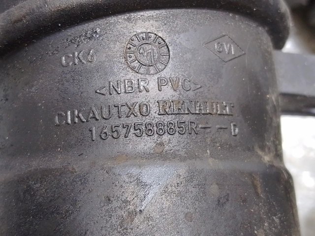 165758885R RENAULT Патрубок воздушный, выход воздушного фильтра купить в Полтава