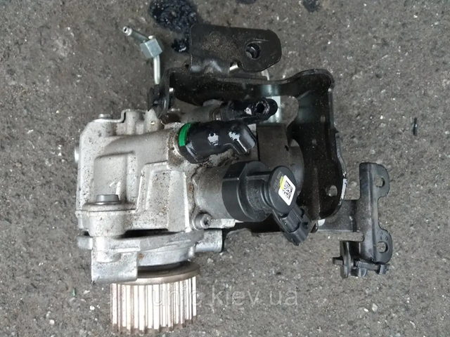 167007358R RENAULT Насос топливный высокого давления (ТНВД) купить в Николаев