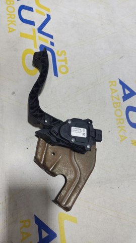 Педали газа 180022703R RENAULT