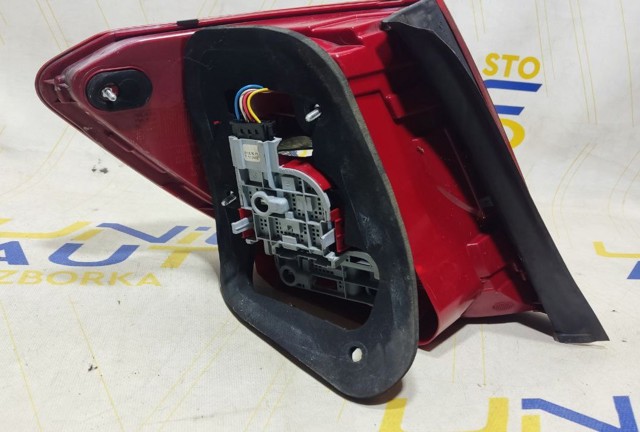 MERCEDES 2048204764 Фонарь задний правый в наличии Запорожье