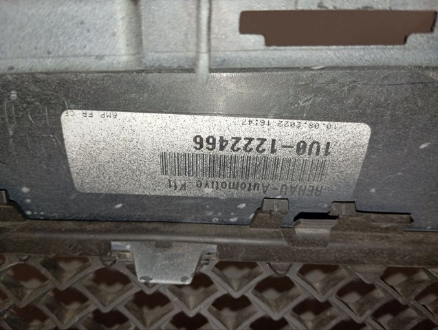MERCEDES 2138850038 в наличии Украина
