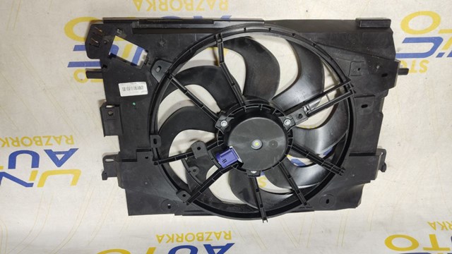 RENAULT 214816436R Диффузор вентилятора в сборе с мотором и крыльчаткой в наличии Ужгород