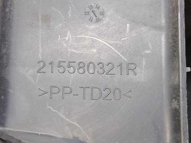 215580321R RENAULT Верхний дефлектор радиатора купить в Николаев