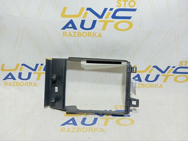 Воздуховод/дефлектор радиатора интеркуллера 215581554R RENAULT