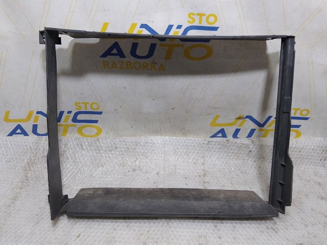 215596207R Воздуховод (дефлектор) радиатора купить Тернополь