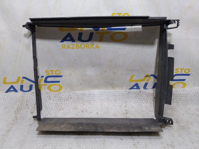 215596207R Воздуховод (дефлектор) радиатора купить Житомир