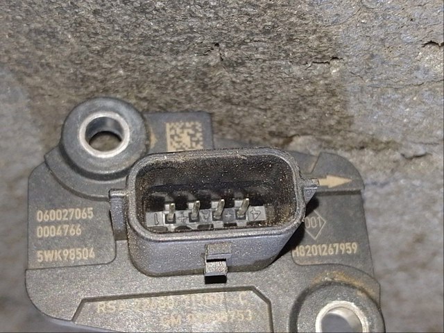 226807131R RENAULT Датчик потока (расхода) воздуха, расходомер M.A.F. - (Mass Airflow) купить в Ровно
