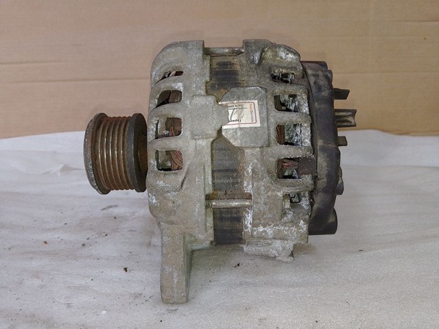 RENAULT 231002949R Генератор в наличии Ирпень