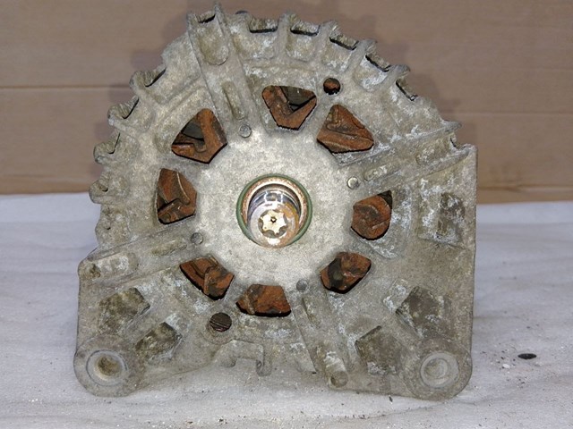 231004554R RENAULT Генератор купить в Харьков