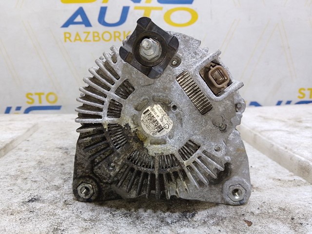 Автомобильный генератор 231006729R RENAULT