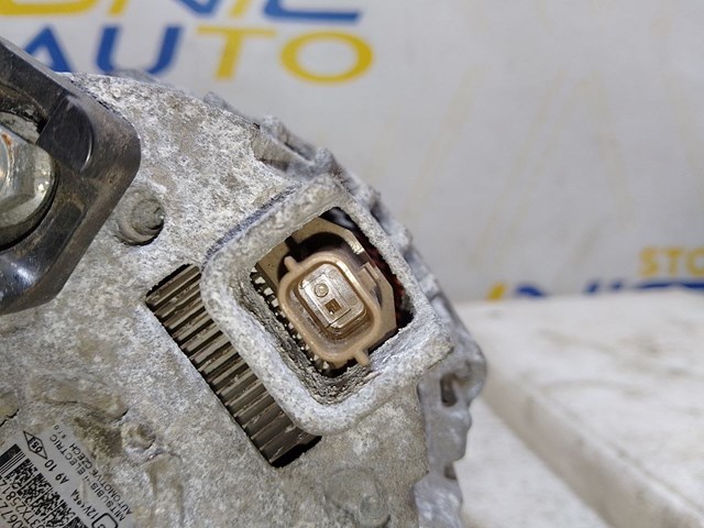 RENAULT 231006729R Генератор в наличии Украина