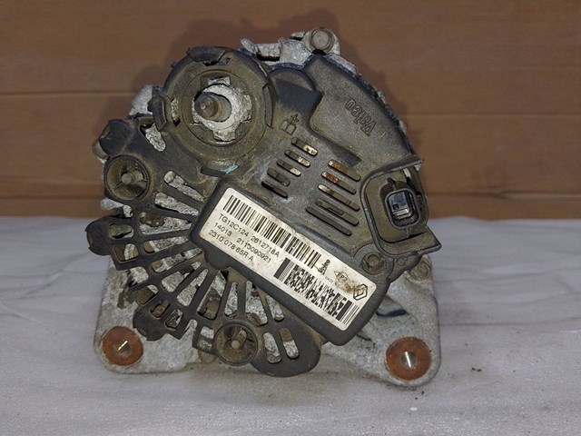 231007865R RENAULT Генератор купить в Харьков