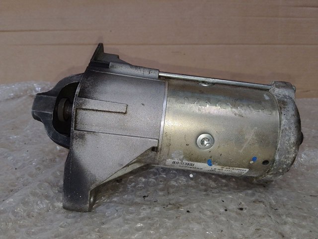 RENAULT 233001375R Стартер в наличии Днепр