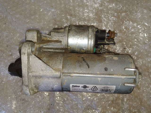 233003329R RENAULT Стартер купить в Украина
